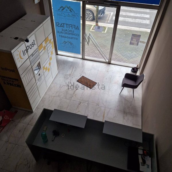 locale commerciale in affitto a Cassino