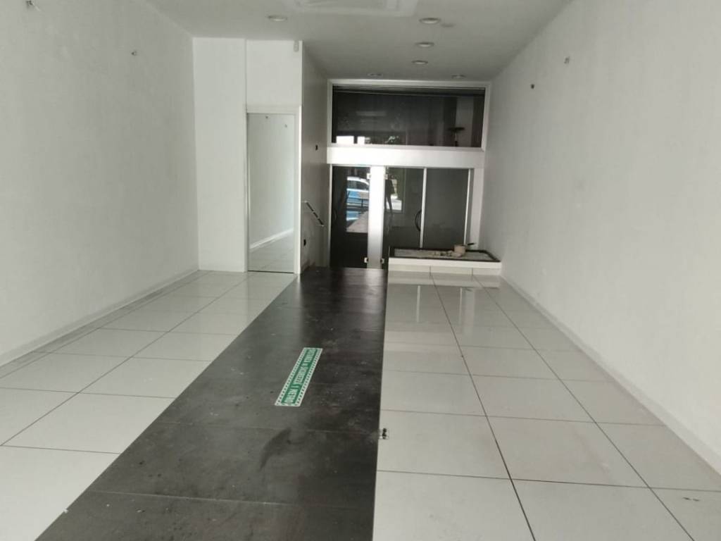negozio in affitto a Cassino