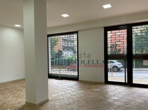 locale commerciale in affitto a Cassino