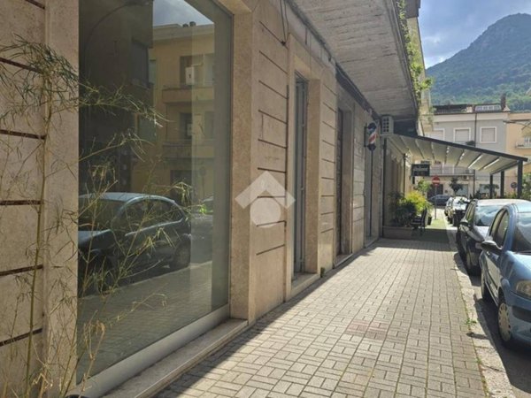 negozio in affitto a Cassino