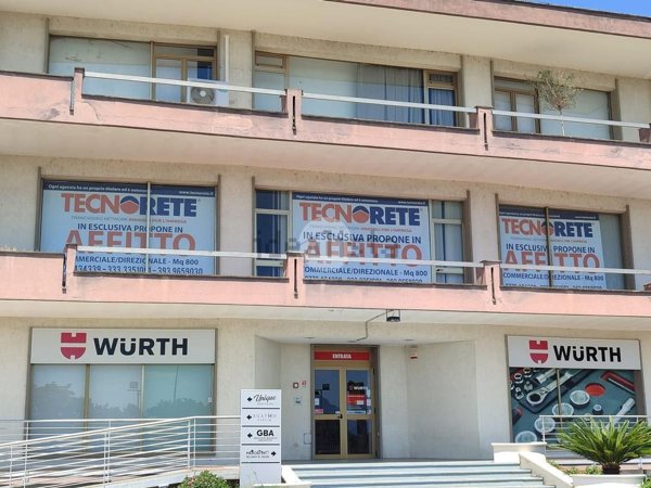 locale commerciale in affitto a Cassino