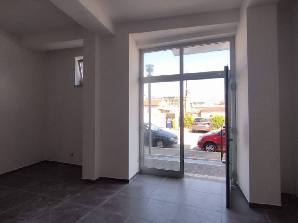 negozio in affitto a Cassino
