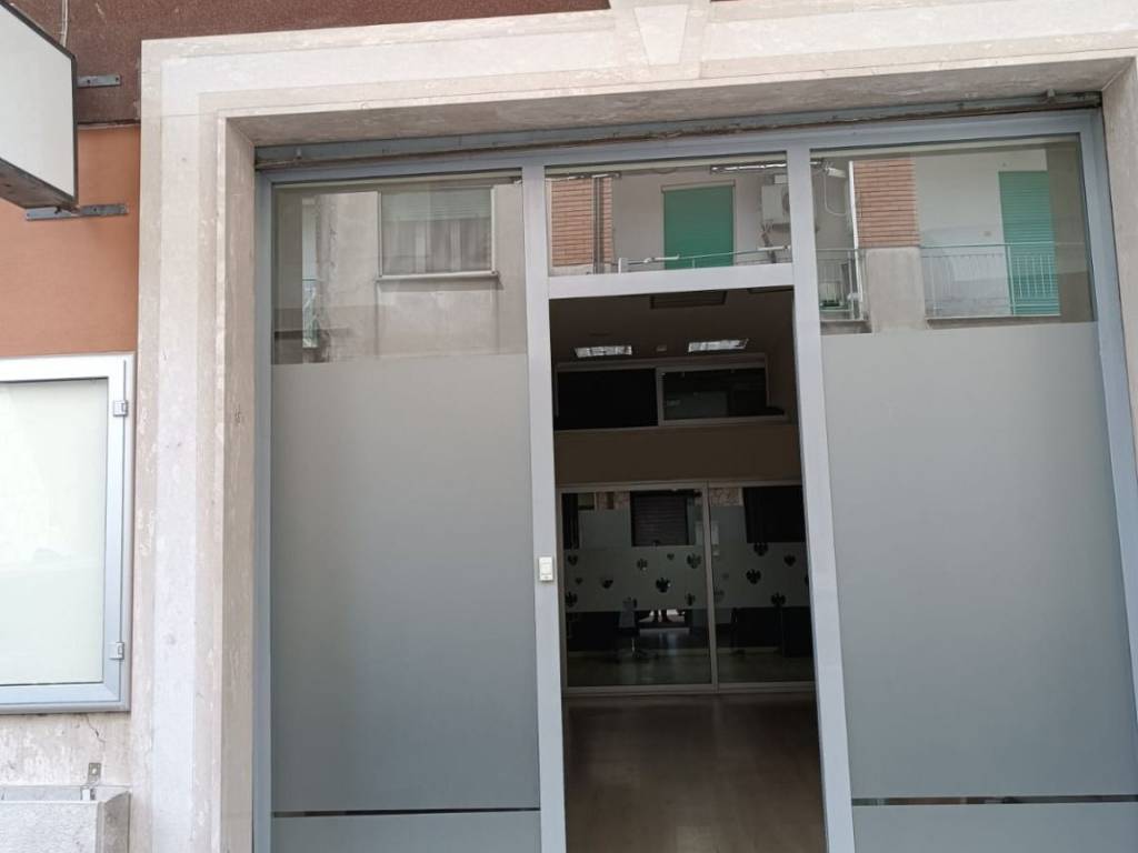 negozio in affitto a Cassino