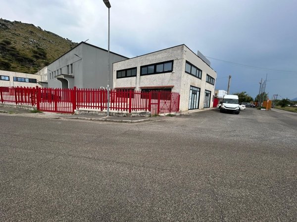 locale commerciale in affitto a Cassino in zona Sant'Antonino