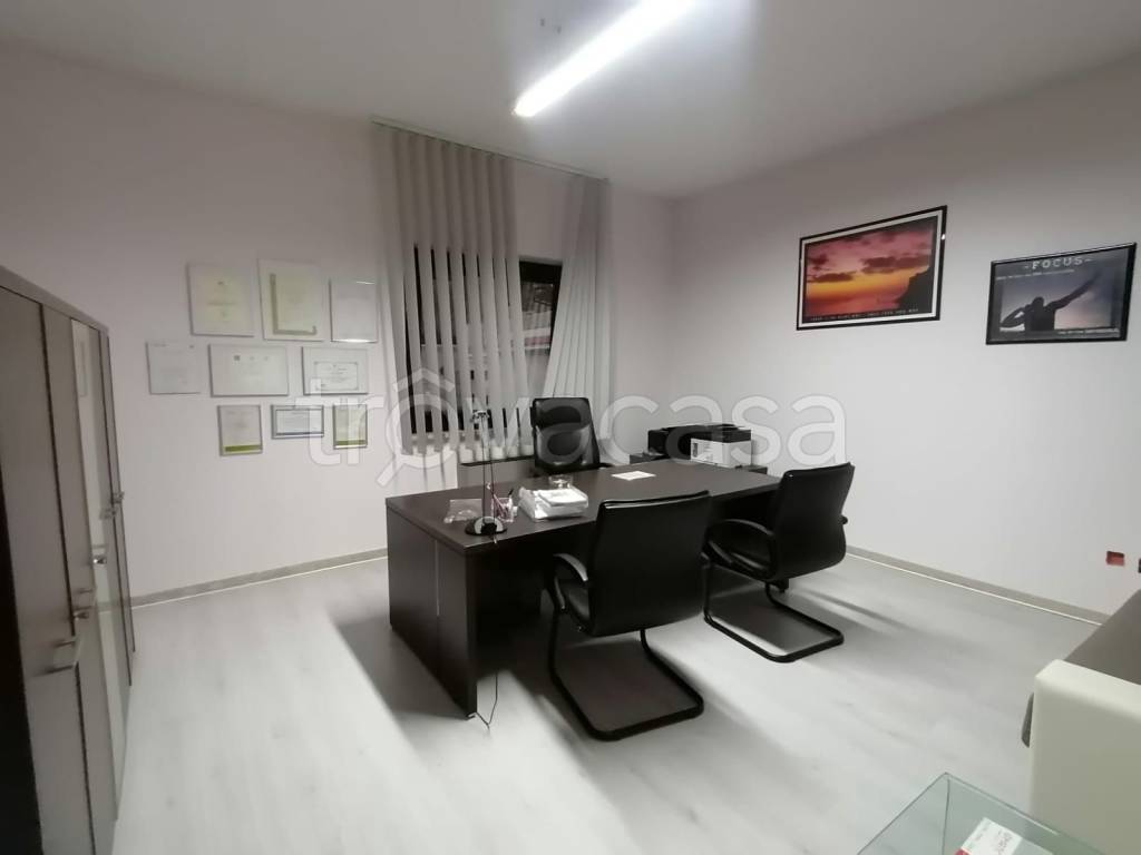 ufficio in affitto a Cassino in zona Sant'Antonino