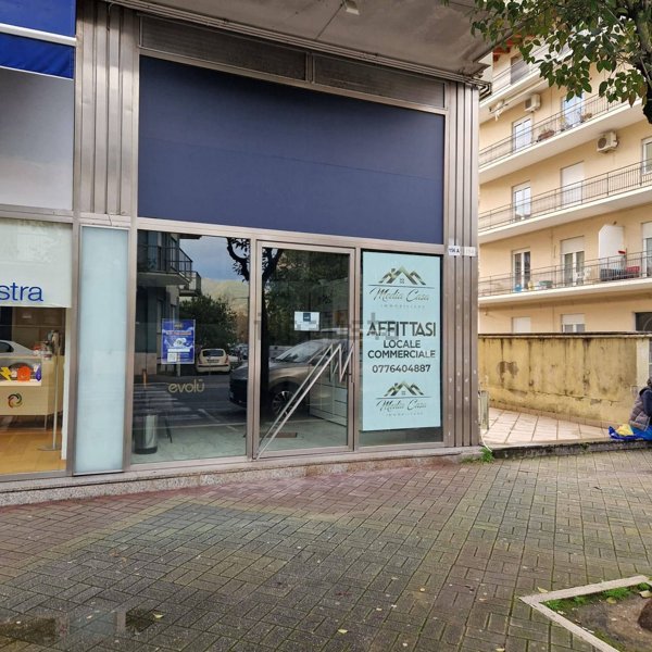locale commerciale in affitto a Cassino