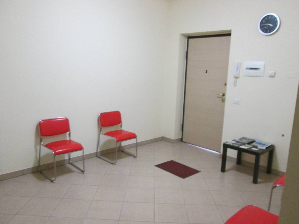 negozio in affitto a Ceccano