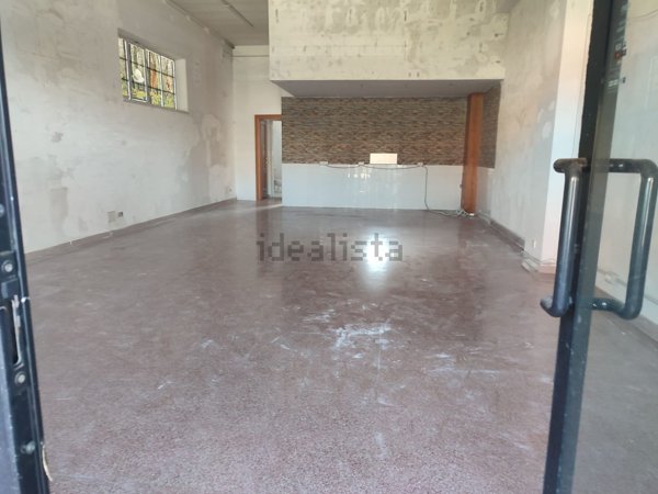 locale commerciale in affitto a Ceccano