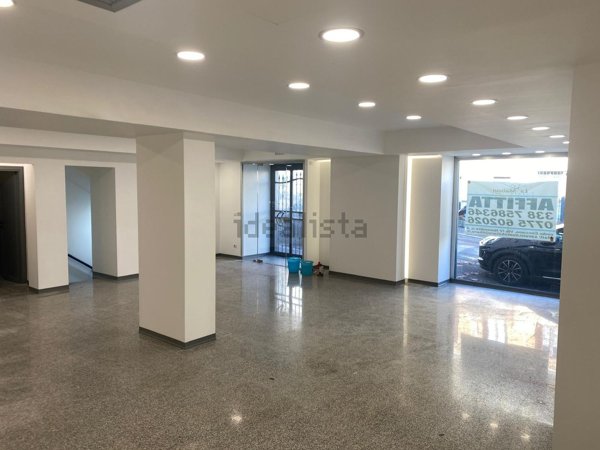 locale commerciale in affitto a Ceccano