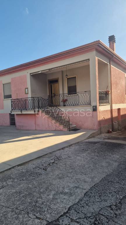 casa indipendente in affitto a Ceccano