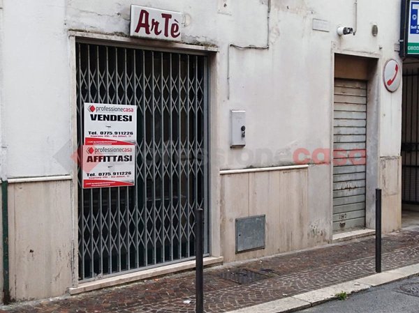 locale commerciale in affitto a Ceprano