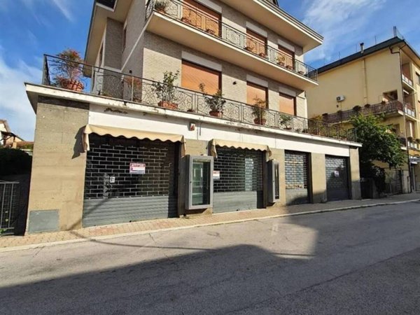 negozio in affitto a Ceprano