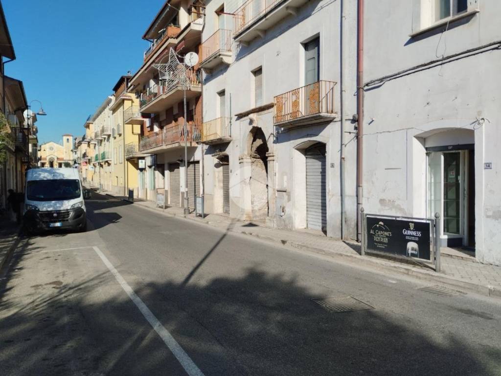negozio in affitto a Cervaro