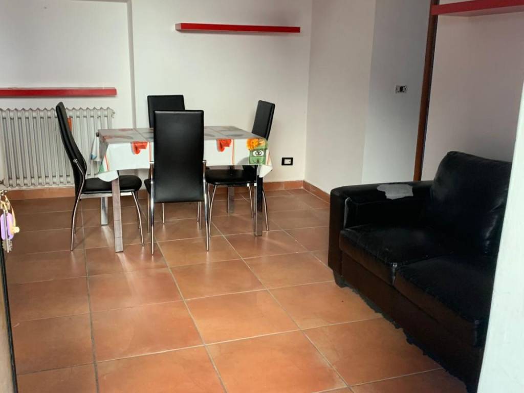 appartamento in affitto a Cervaro
