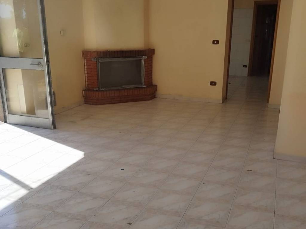 casa indipendente in affitto a Cervaro