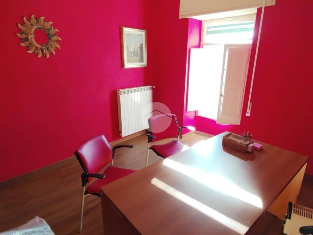 ufficio in affitto a Cervaro