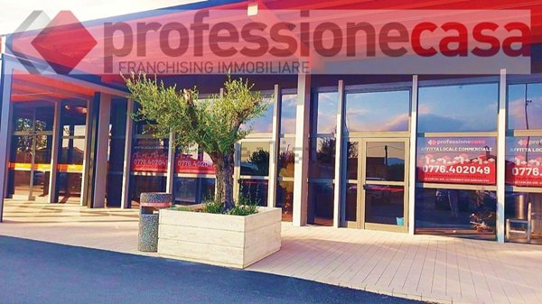 locale commerciale in affitto a Cervaro