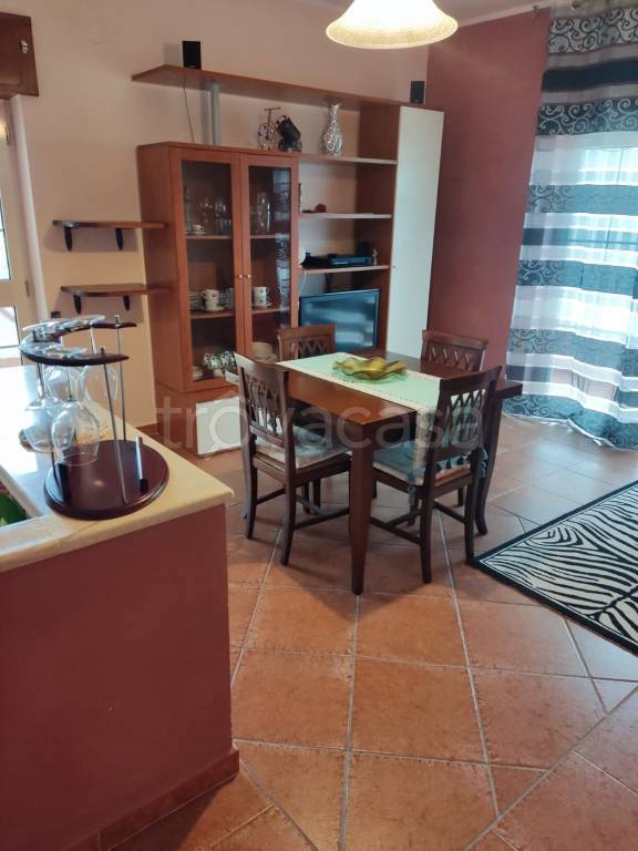 appartamento in affitto a Cervaro