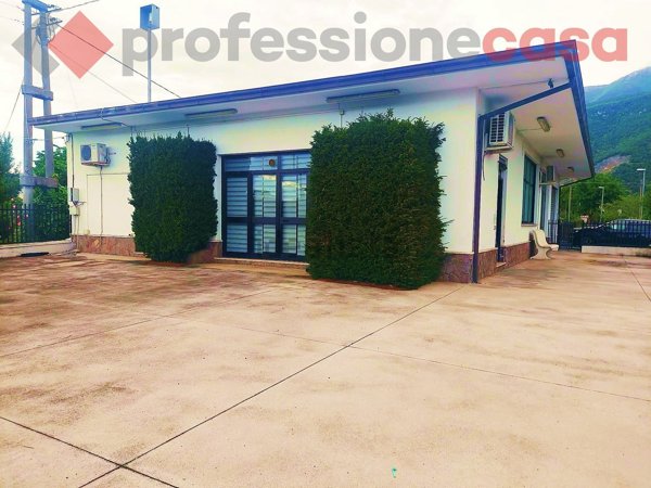 locale commerciale in affitto a Cervaro