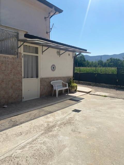 appartamento in affitto a Cervaro