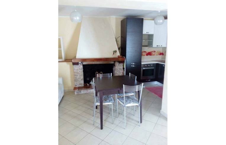 appartamento in affitto ad Esperia in zona Monticelli