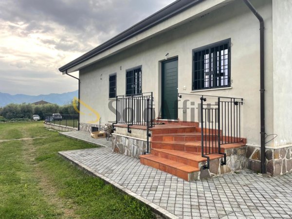 casa indipendente in affitto a Ferentino
