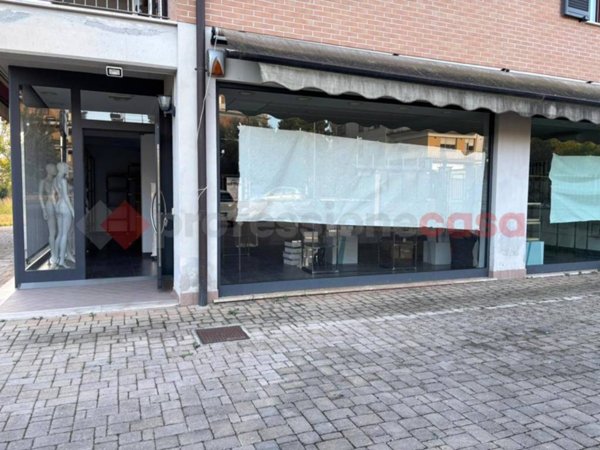 negozio in affitto a Ferentino