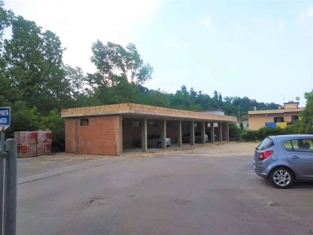 negozio in affitto a Frosinone