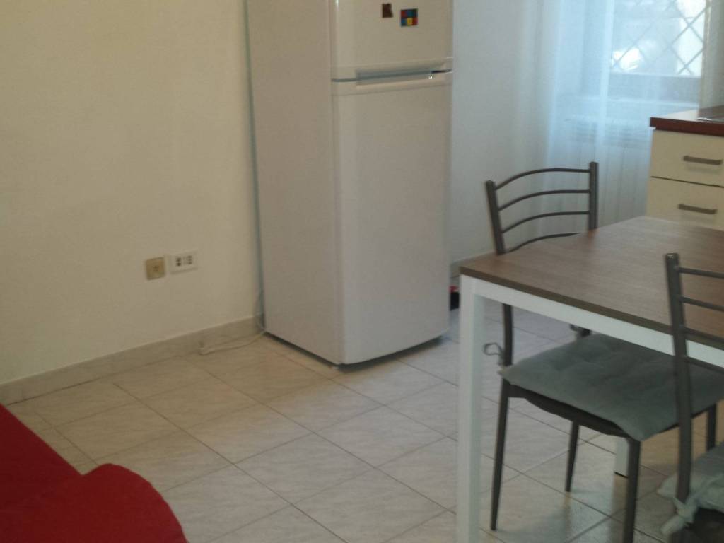 intera palazzina in affitto a Frosinone