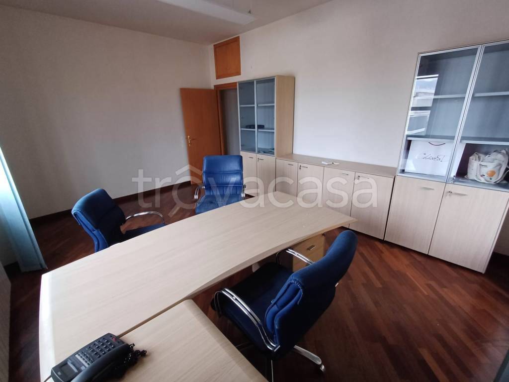 ufficio in affitto a Frosinone