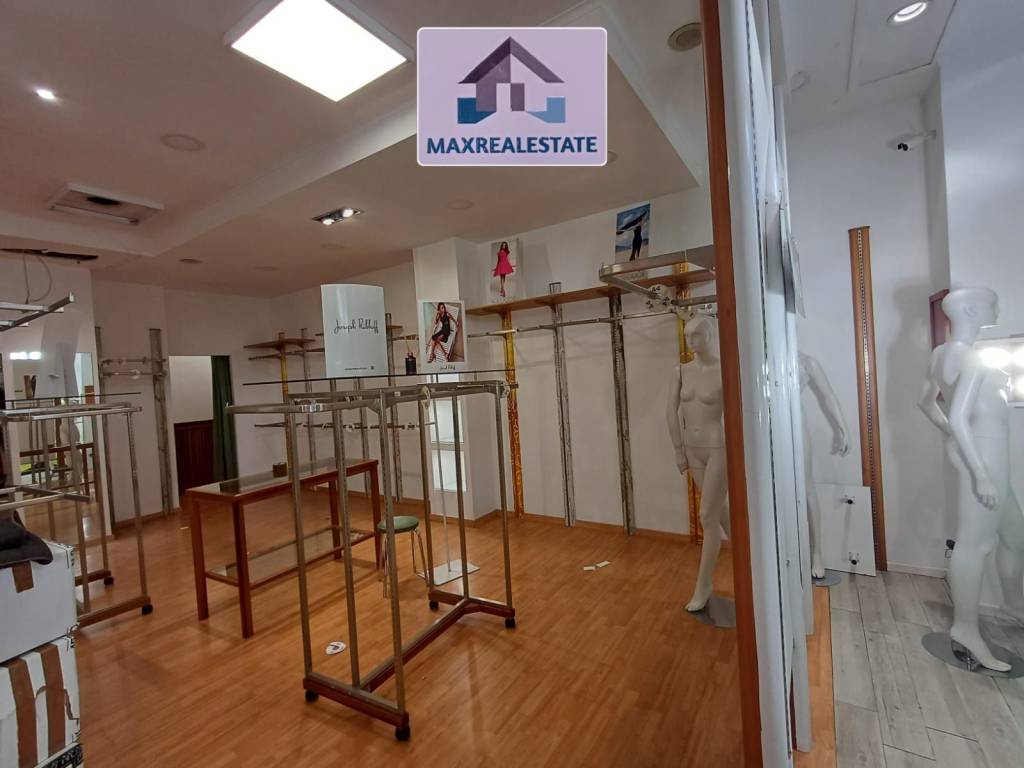 negozio in affitto a Frosinone