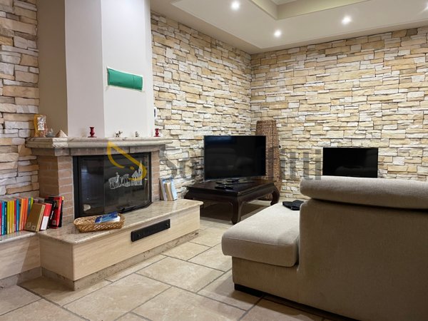 casa indipendente in affitto a Frosinone