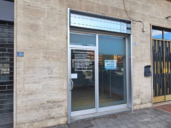negozio in affitto a Frosinone
