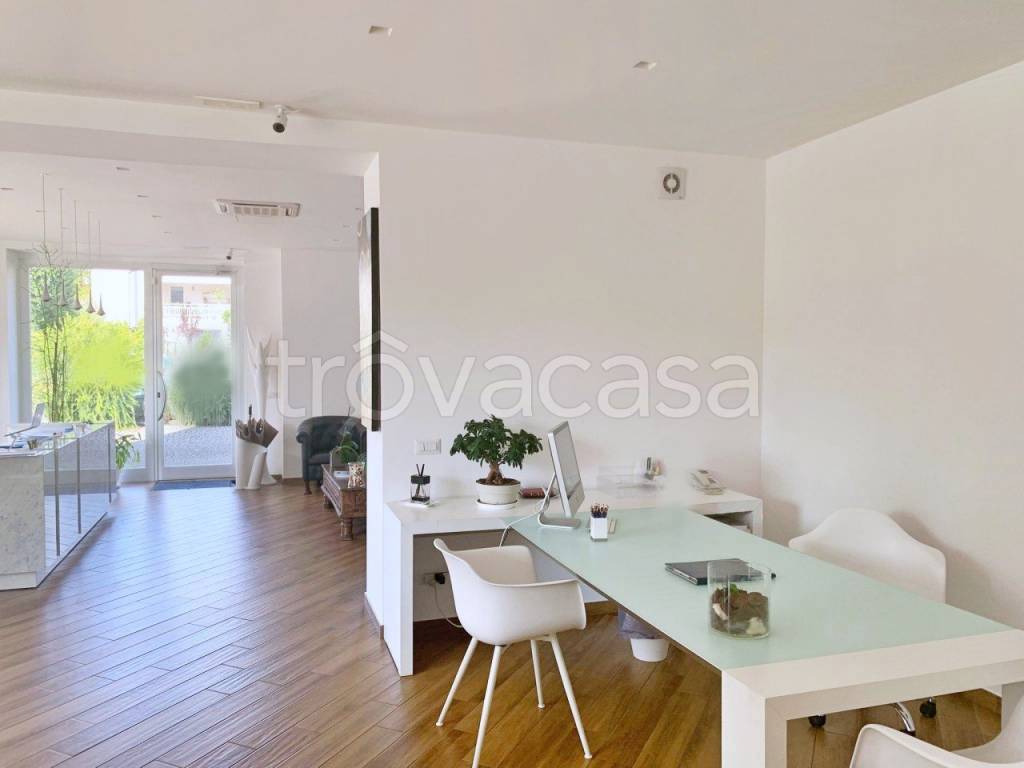 ufficio in affitto a Frosinone