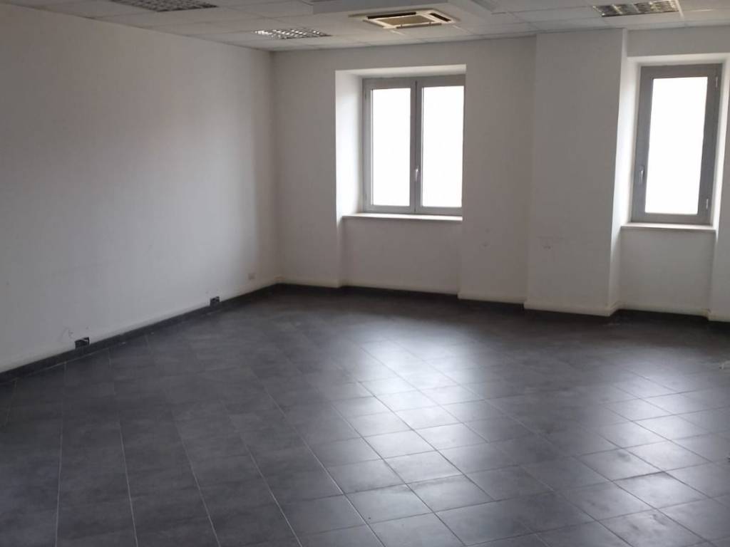 ufficio in affitto a Frosinone
