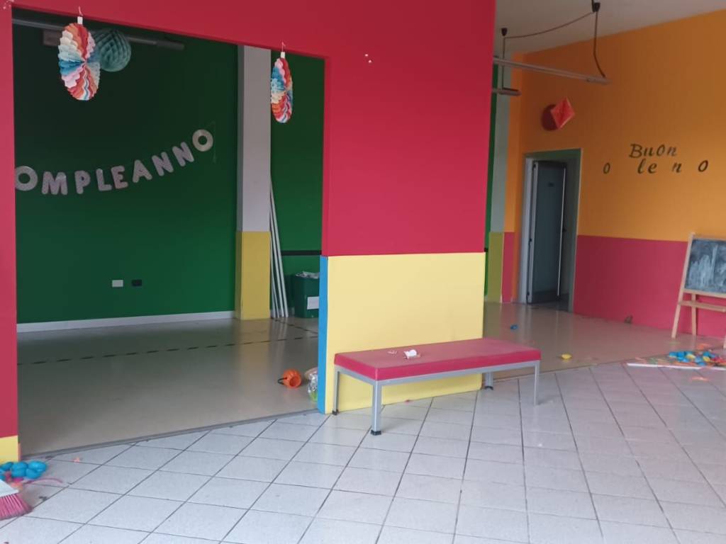 locale commerciale in affitto a Frosinone