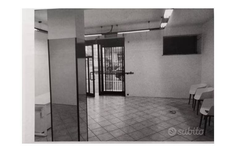 locale commerciale in affitto a Frosinone