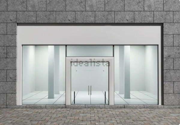 locale commerciale in affitto a Frosinone