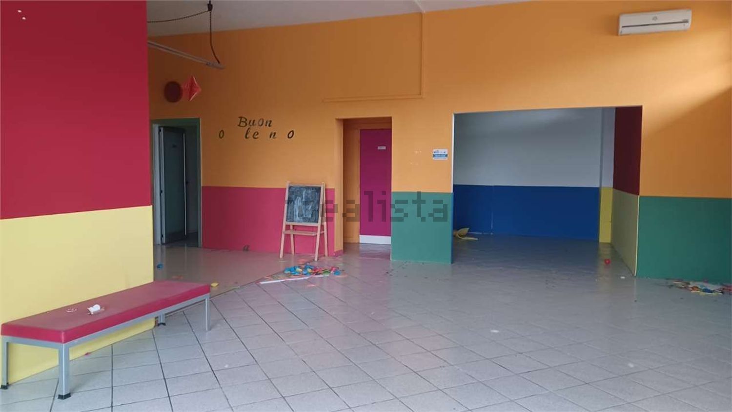 locale commerciale in affitto a Frosinone