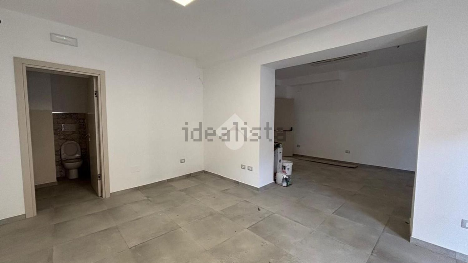 locale commerciale in affitto ad Isola del Liri