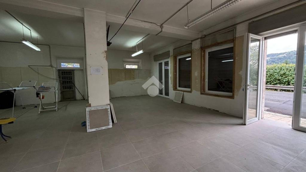 ufficio in affitto ad Isola del Liri in zona Carnello