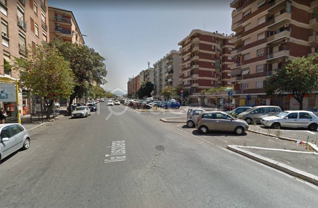 negozio in affitto a Monte San Giovanni Campano in zona Colli