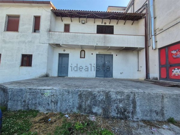 locale di sgombero in affitto a Monte San Giovanni Campano in zona Chiaiamari