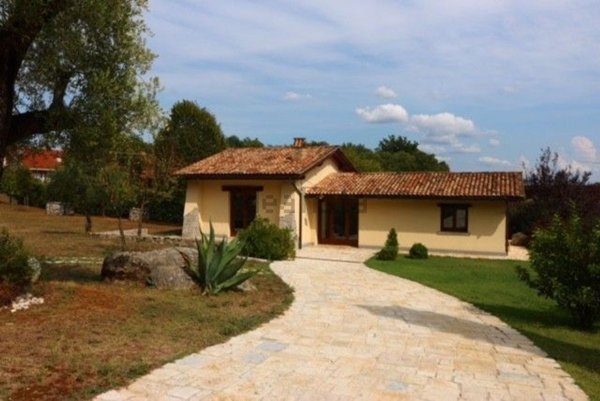 appartamento in affitto a Patrica