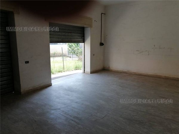 box auto in affitto a Pontecorvo
