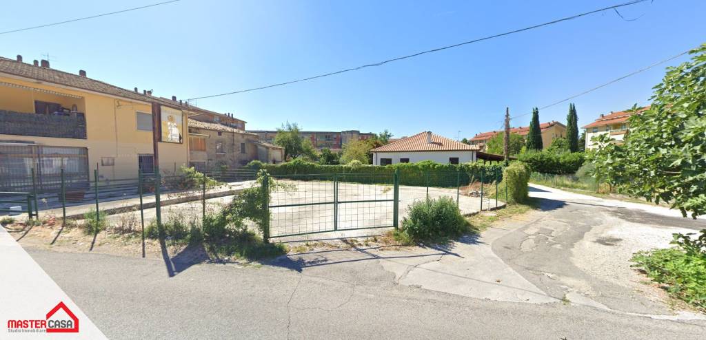 locale di sgombero in affitto a Sora