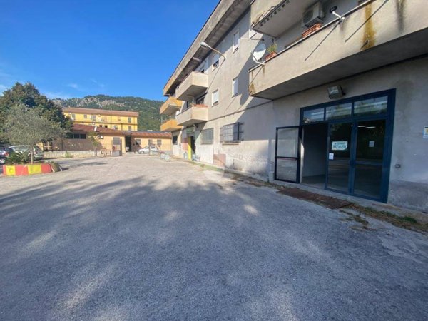 negozio in affitto a Sora