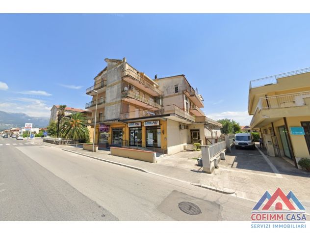 locale commerciale in affitto a Sora