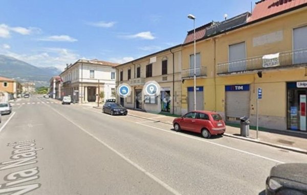 locale commerciale in affitto a Sora