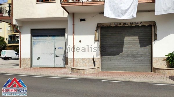 locale commerciale in affitto a Sora